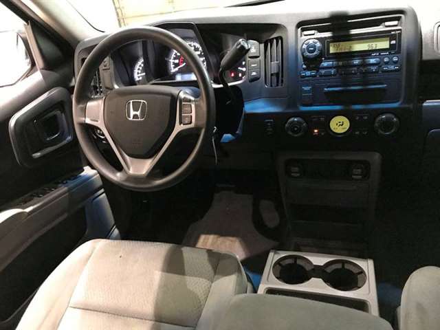 2010 Honda Ridgeline 4x4 RT 4dr Crew Cab